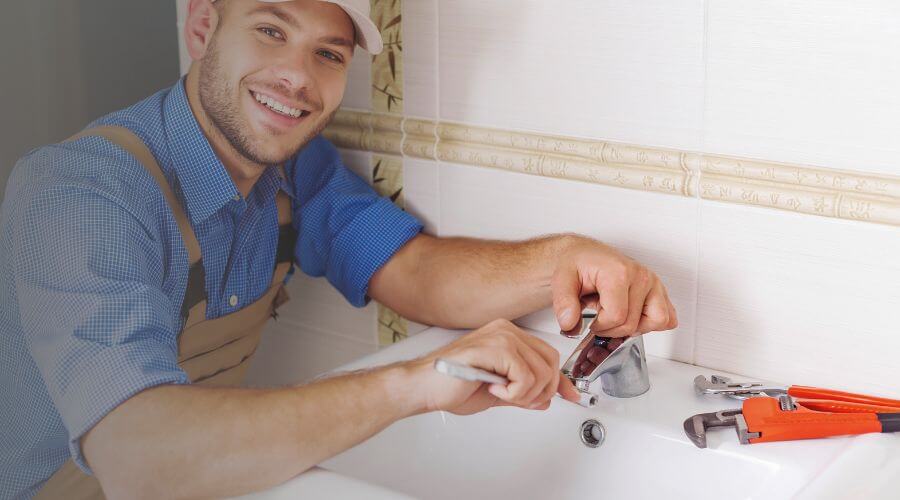 Expert burst pipe repair services in Mound, MN